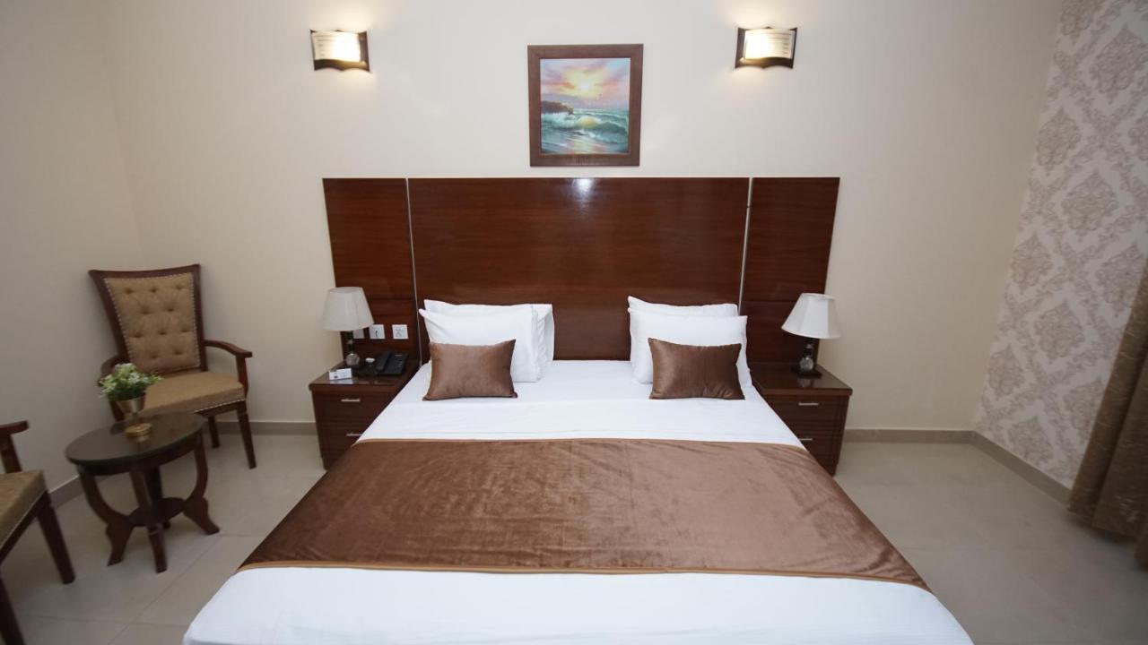 World Inn Hotel Καράτσι Εξωτερικό φωτογραφία